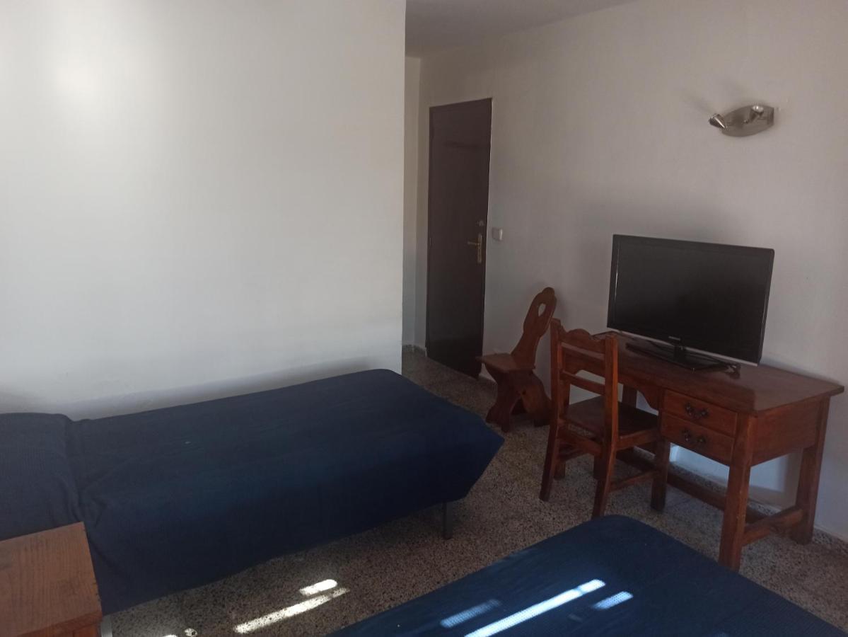 Hostal Restaurante El Burguiyo El Barraco Zewnętrze zdjęcie