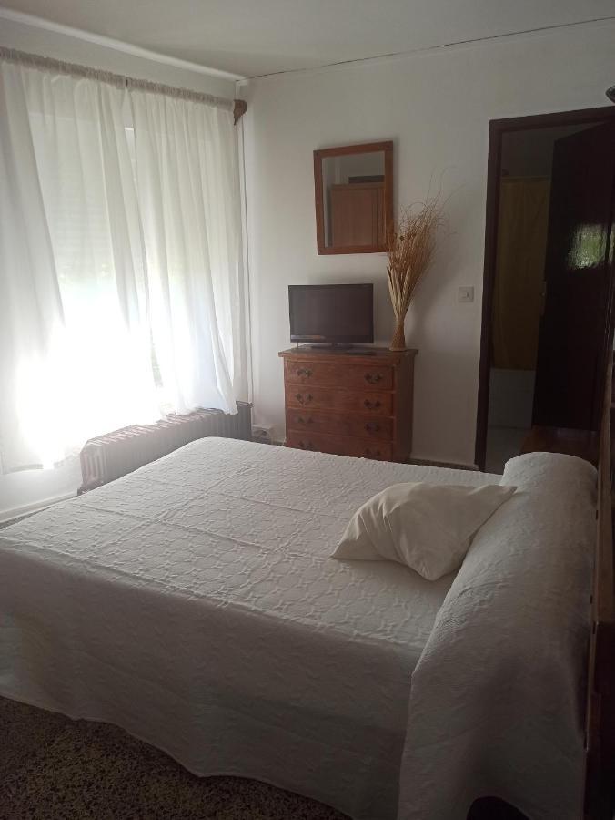 Hostal Restaurante El Burguiyo El Barraco Zewnętrze zdjęcie